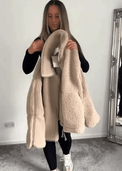 Mae - Cozy Teddy Coat